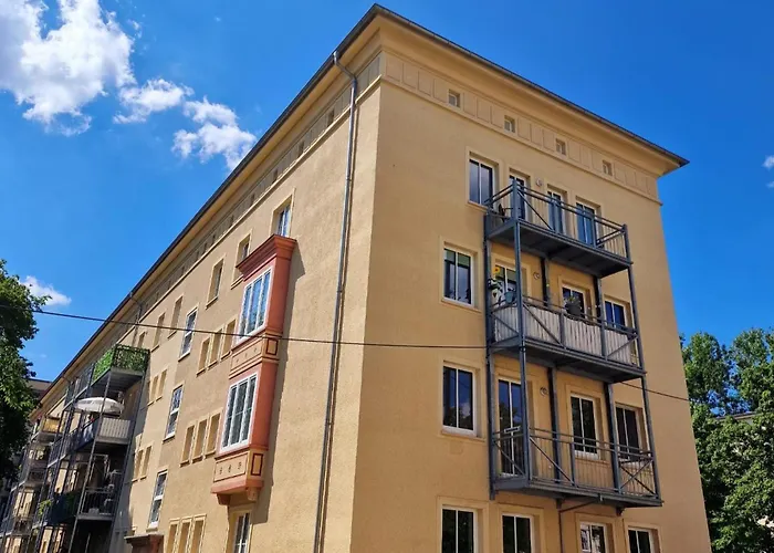 Anne, Grosszuegige Chemnitz